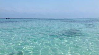 先日家族で海に出かけました！