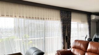 リビングのオーダーカーテン取り付け